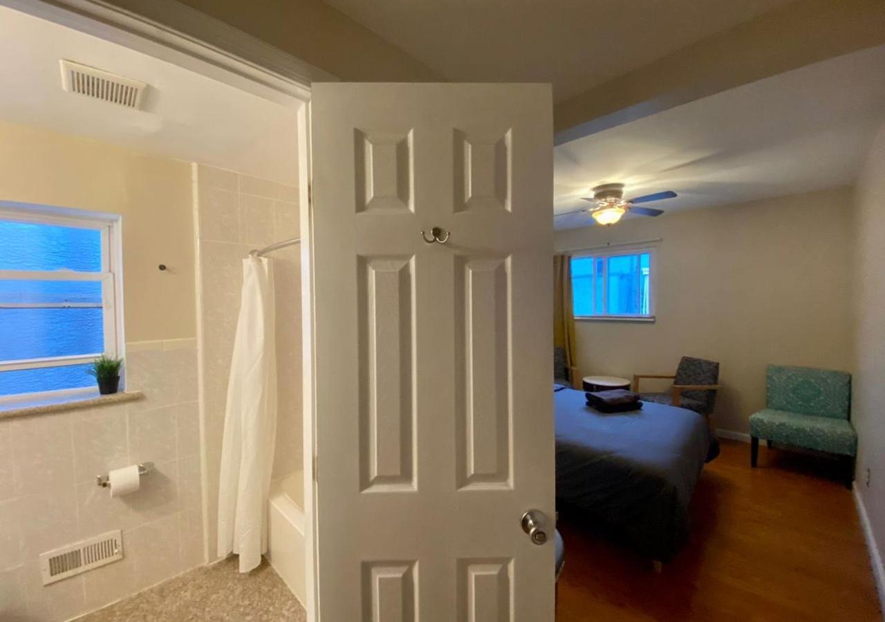 Historic Townhouse Oasis With En-Suite Bathroom Filadelfie Pokoj fotografie